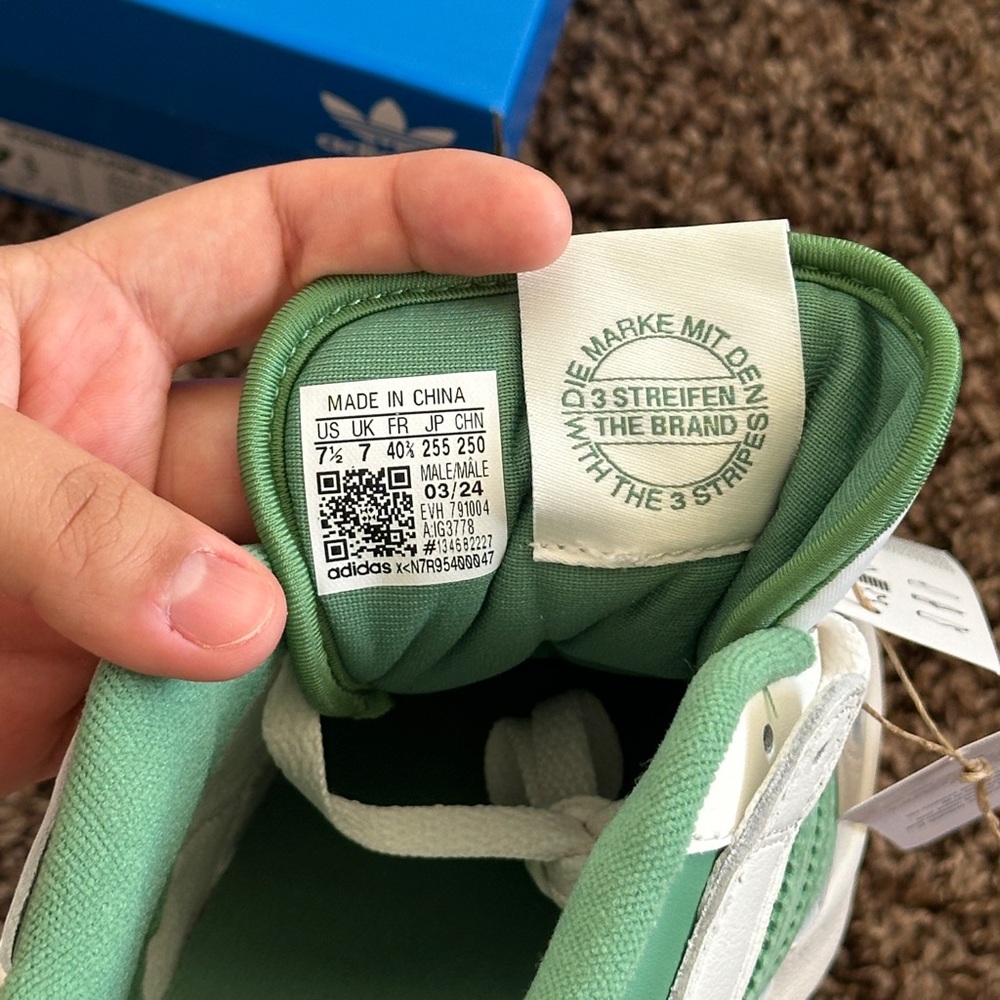Adidas Forum Low CL Preloved Green Sneakers - Picture 13 of 15